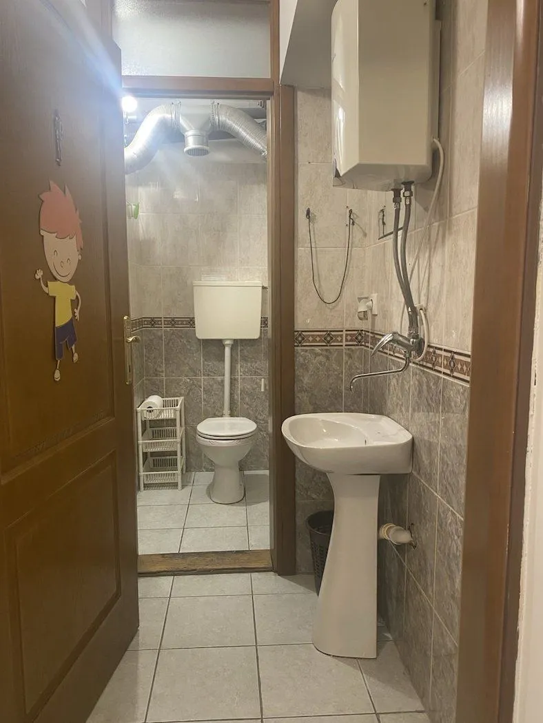 Rent, office space, 160m², Grbavica, Novi Sad Sve Podlokacije