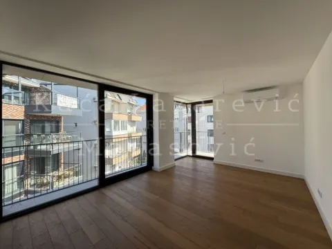 Prodaja, stan, 174m², Lekino Brdo, Voždovac Sve Podlokacije - image 1