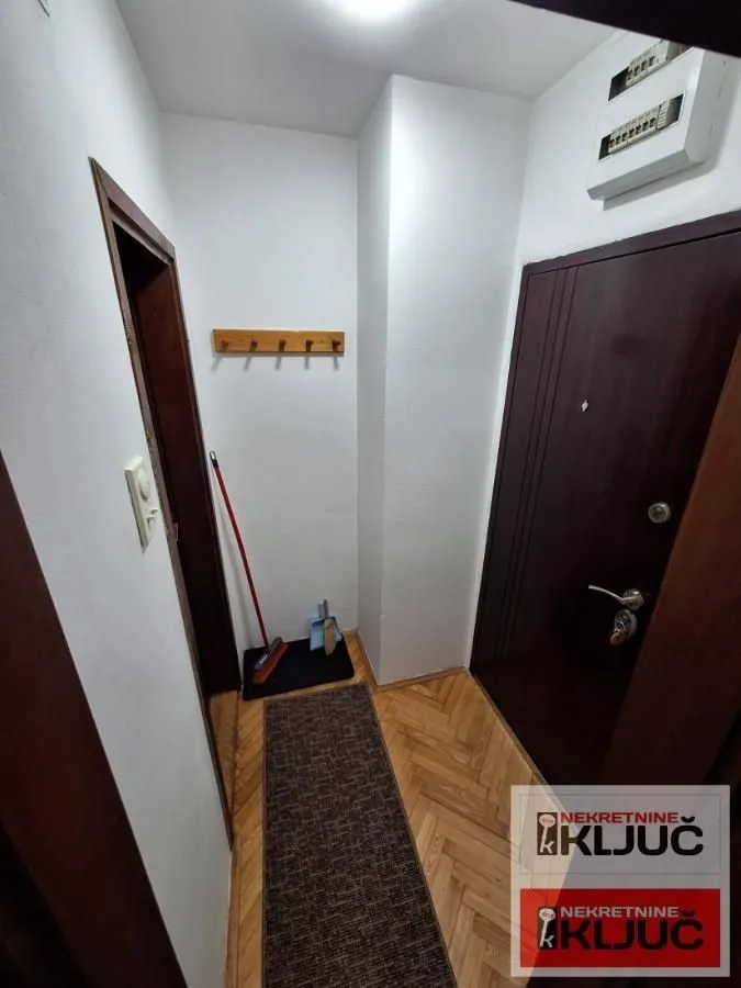Rent, studio apartment, 25m², Grbavica, Novi Sad Sve Podlokacije