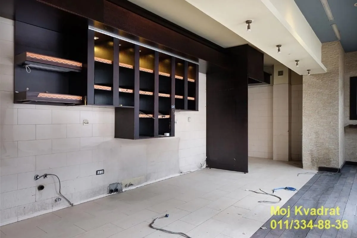 Rent, office space, 42m², Slavija, Vračar Sve Podlokacije