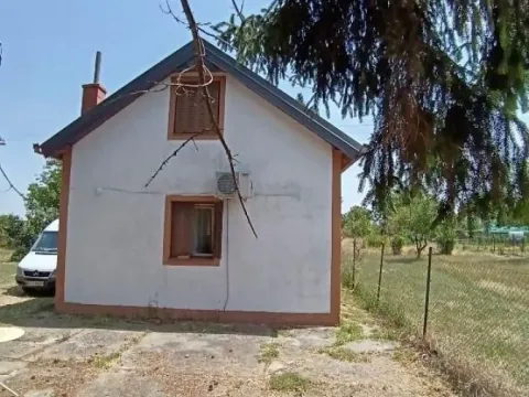 Sale, house, 54m², Stari Banovci, Stara Pazova - image 2