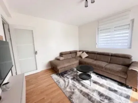 Izdavanje, dvosoban stan, 60m², Zabjelo, Podgorica - image 5