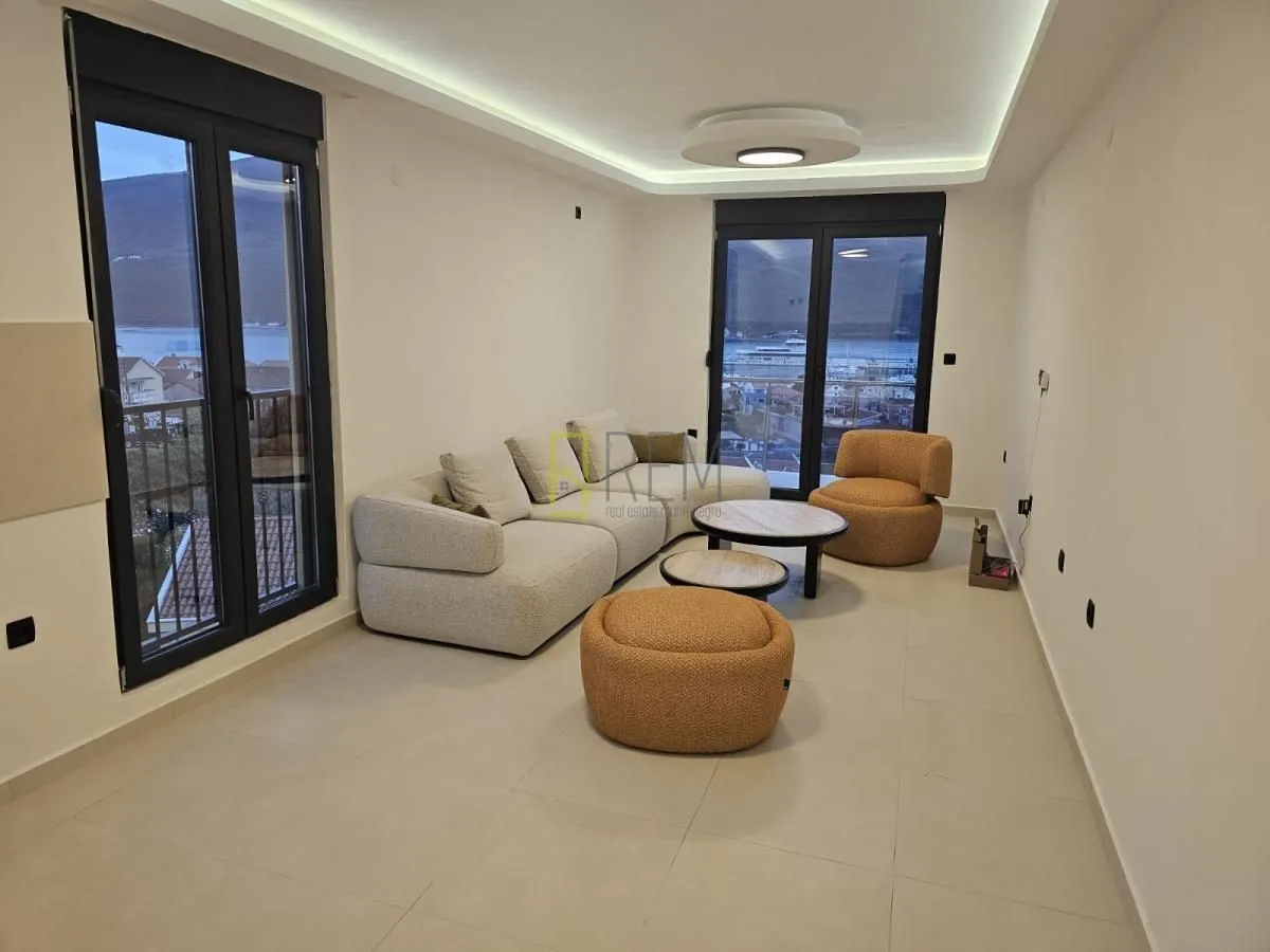 Prodaja, jednosoban stan, 45m², Đenovići, Herceg Novi