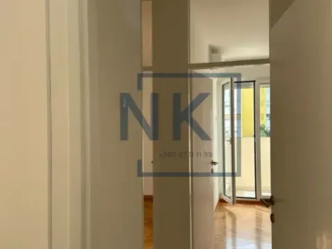 Izdavanje, dvosoban stan, 75m², Drpe Mandića, Podgorica - image 10