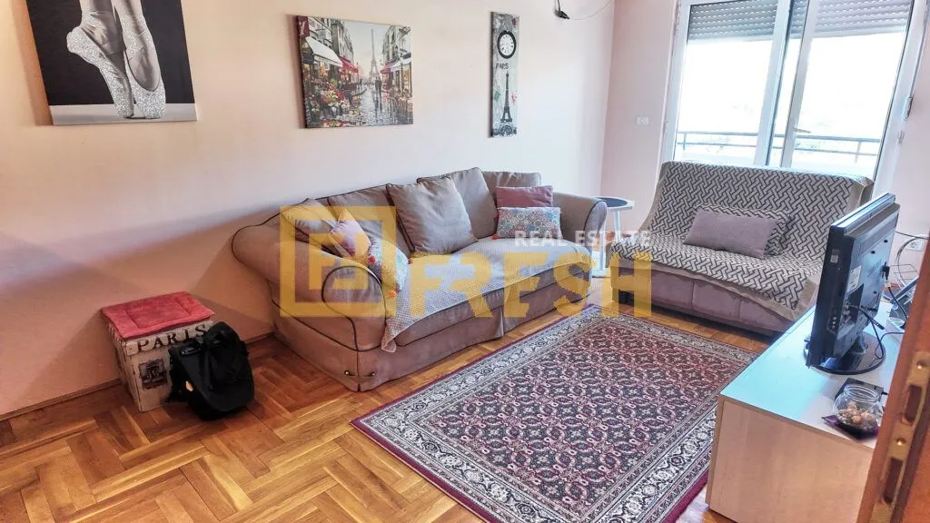 Prodaja, garsonjera, 32m², Centar, Podgorica