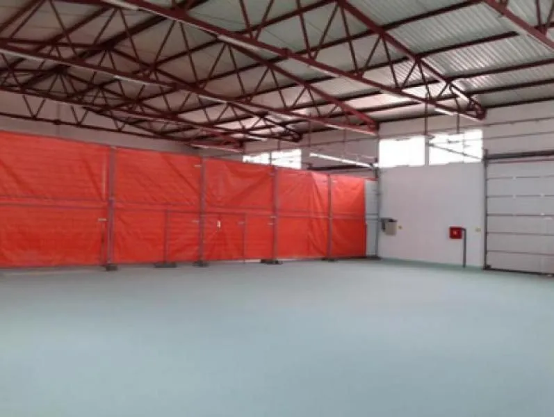 Rent, office space, 550m², Batajnica, Beograd