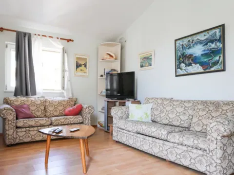 Sale, one bedroom apartment, 53m², Zaobilaznica, Budva - image 7