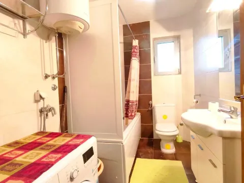 Rent, house, 150m², Gornja Gorica, Podgorica - image 6