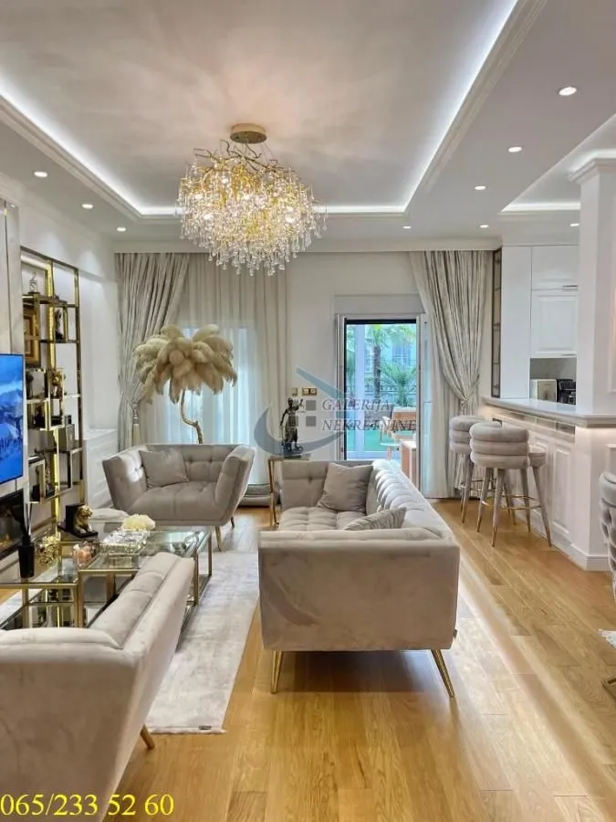 Sale, four bedroom apartment, 175m², Savski Venac, Beograd