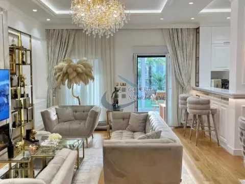 Prodaja, četvorosoban stan, 175m², Savski Venac, Beograd