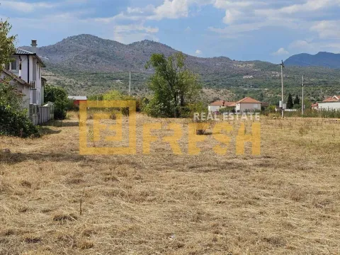 Sale, land lot, 1050m², Kokoti, Podgorica - image 2