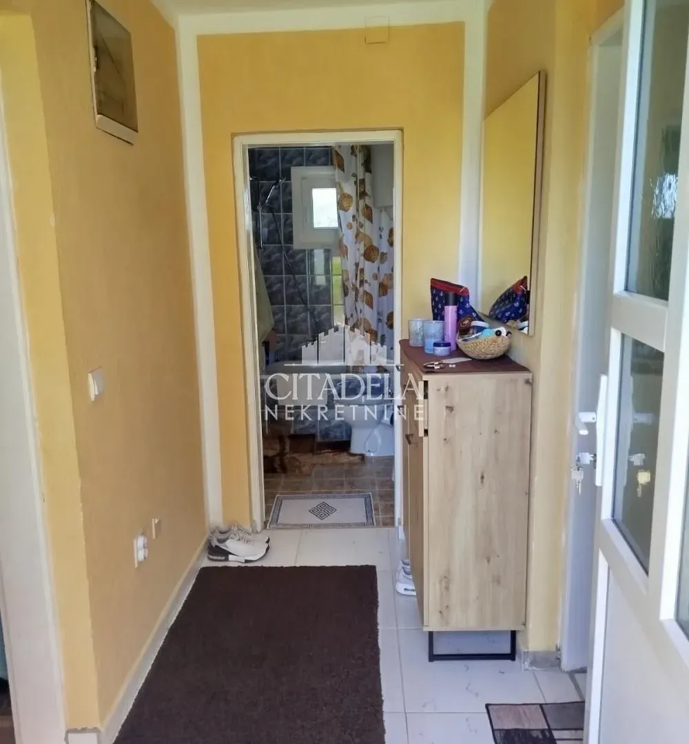 Prodaja, kuća, 200m², Lisović, Barajevo