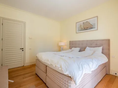 Izdavanje, dvosoban stan, 124m², Porto Montenegro, Tivat - image 11