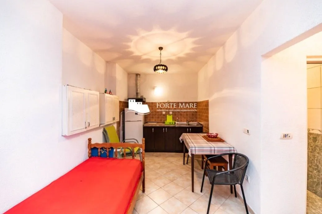 Prodaja, kuća, 150m², Srbina, Herceg Novi