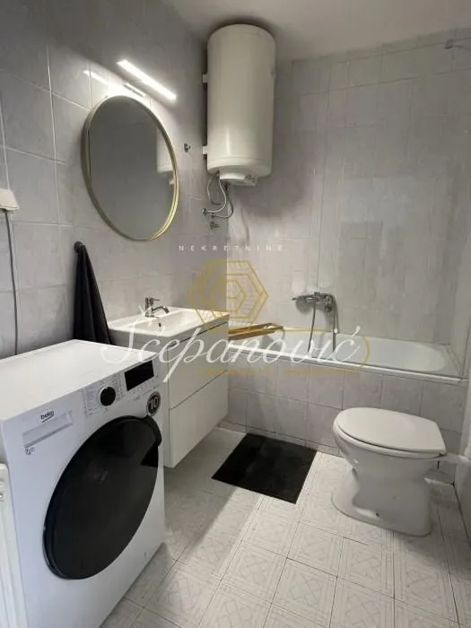 Prodaja, dvosoban stan, 55m², Stari grad, Novi Sad