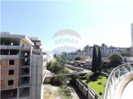 Izdavanje, dvosoban stan, 125m², Centar, Podgorica - image 13