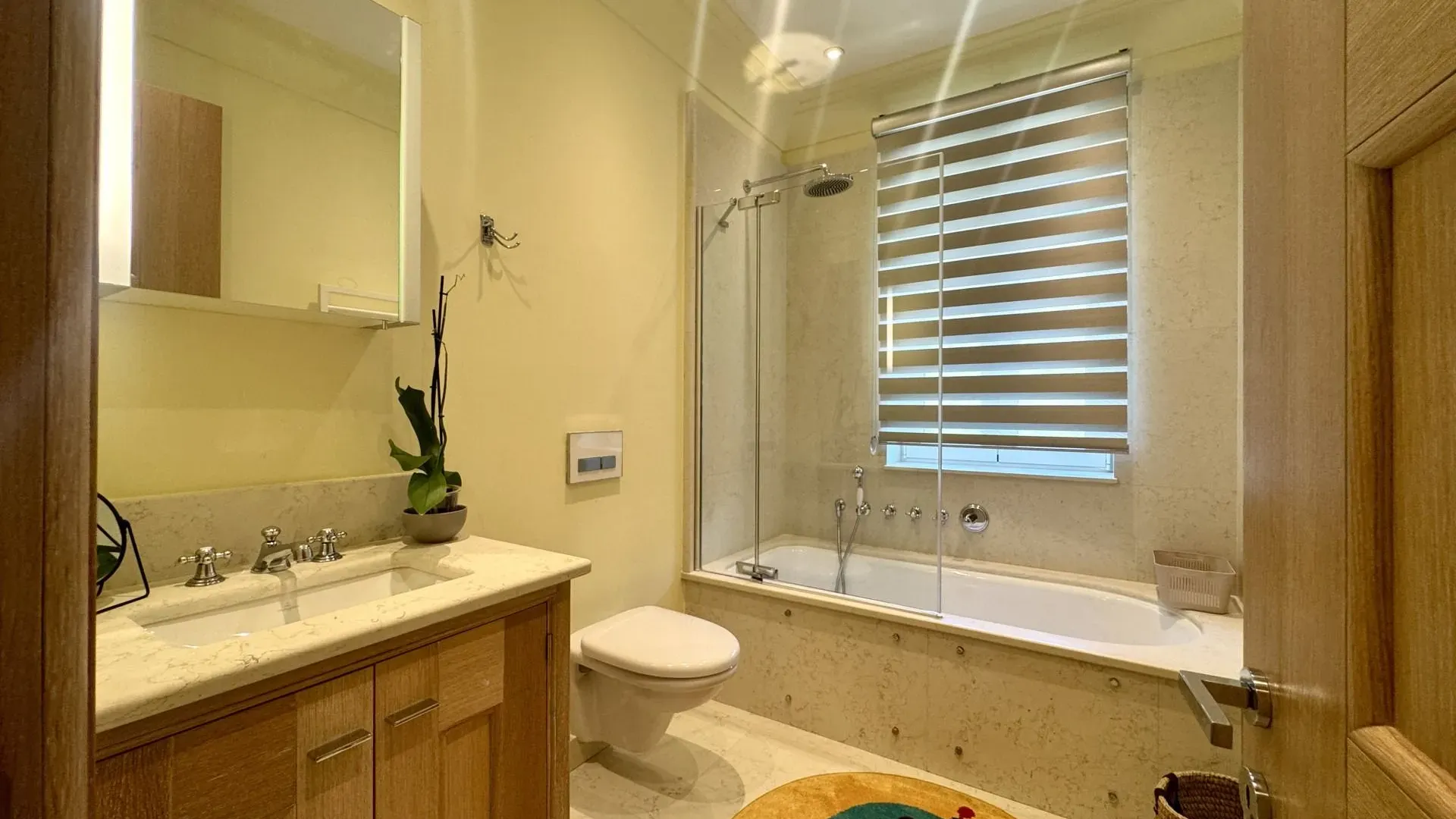Rent, four bedroom apartment, 228m², Porto Montenegro, Tivat