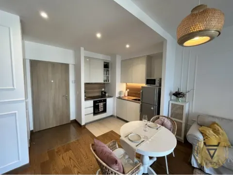 Izdavanje, dvosoban stan, 58m², Savski Venac, Beograd - image 4