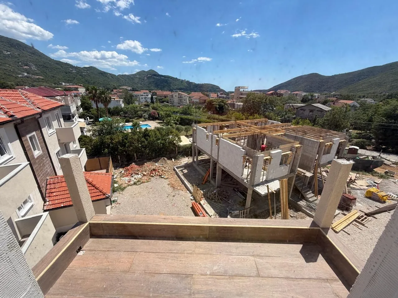 Prodaja, dvosoban stan, 69m², Lastva Grbaljska, Kotor