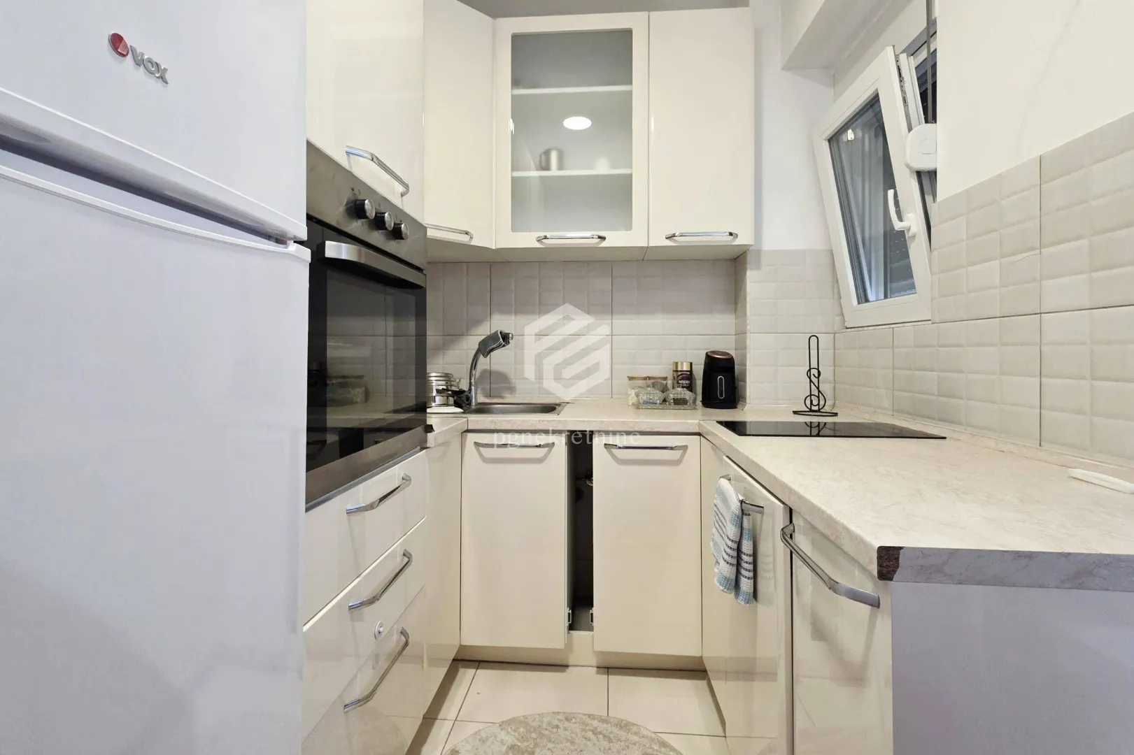 Rent, one bedroom apartment, 44m², Stari Aerodrom, Podgorica