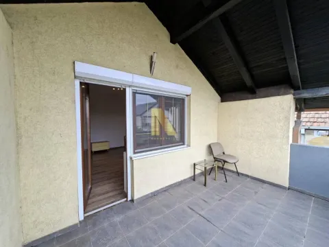 Izdavanje, kuća, 134m², Stara Pazova, Srbija - image 19