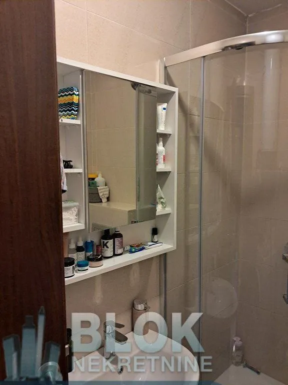Rent, studio apartment, 29m², Ljubović, Podgorica