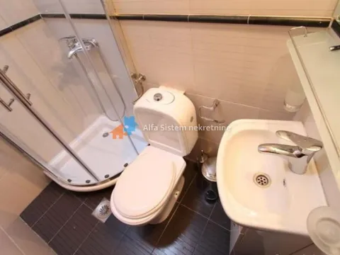 Rent, two bedroom apartment, 86m², Stari Grad, Beograd - image 20