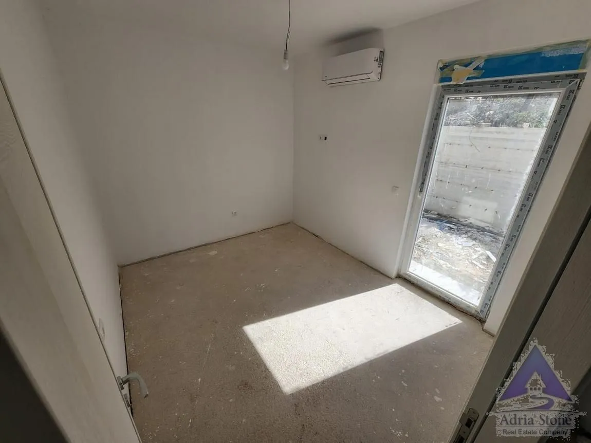 Sale, three bedroom apartment, 136m², Kalimanj, Tivat