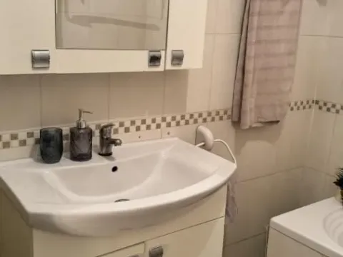 Izdavanje, dvosoban stan, 43m², Bulevar Oslobodjenja, Novi Sad Sve Podlokacije - image 7