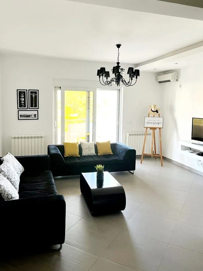 Sale, office space, 1000m², Briska Gora, Ulcinj