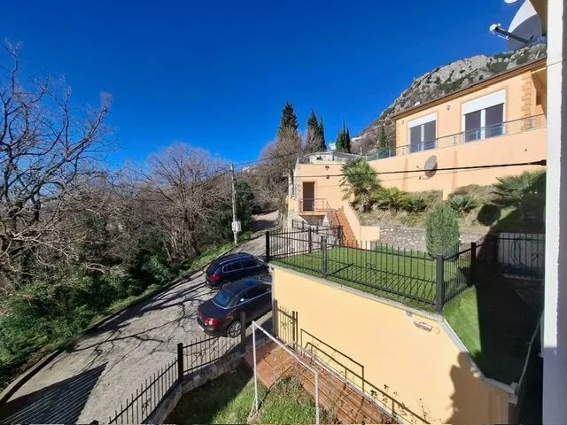 Sale, house, 121m², Zagrađe, Bar