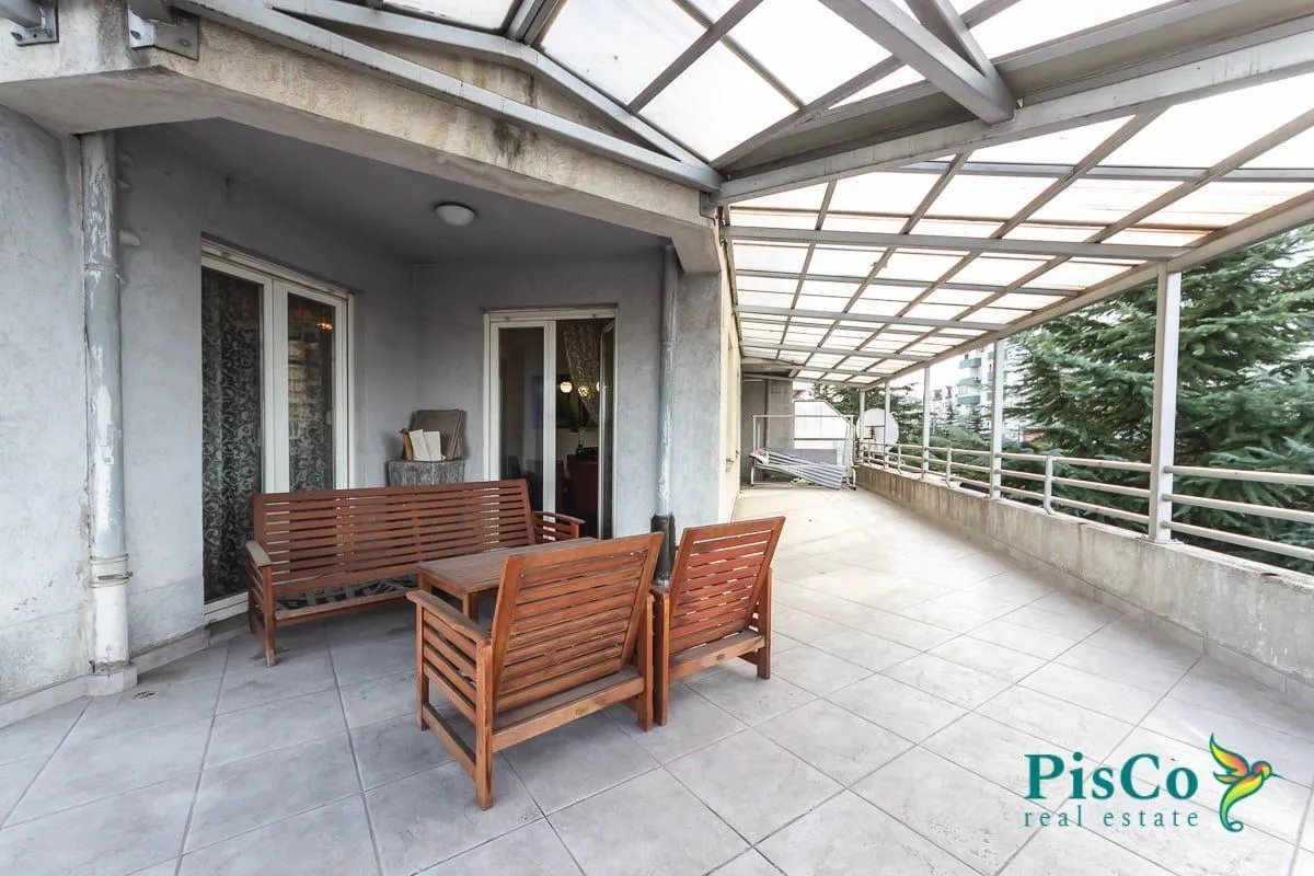 Prodaja, trosoban stan, 119m², Stari Aerodrom, Podgorica