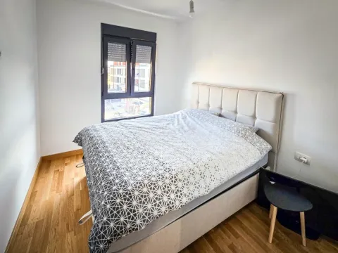 Rent, one bedroom apartment, 41m², Tološi, Podgorica - image 7