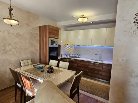 Izdavanje, dvosoban stan, 64m², City Kvart, Podgorica - image 3