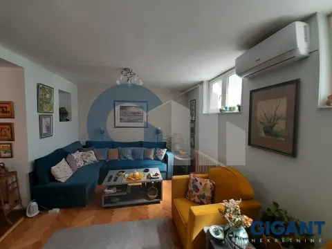 Sale, three bedroom apartment, 79m², Karaburma, Palilula Sve Podlokacije