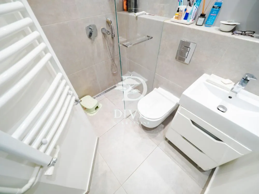 Sale, two bedroom apartment, 56m², Stari Grad, Beograd