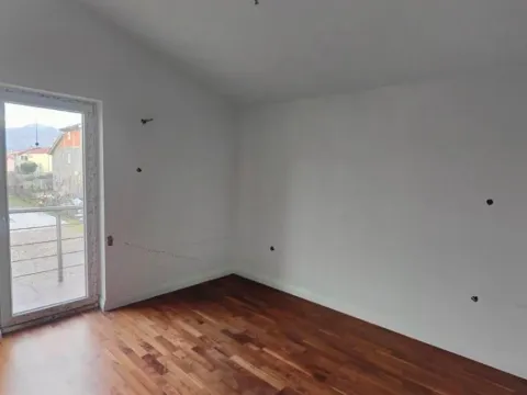 Sale, house, 200m², Karaburško Polje, Podgorica - image 11