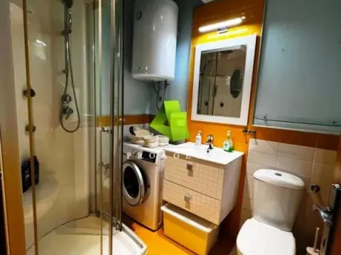 Izdavanje, trosoban stan, 86m², Medijana, Niš - image 13