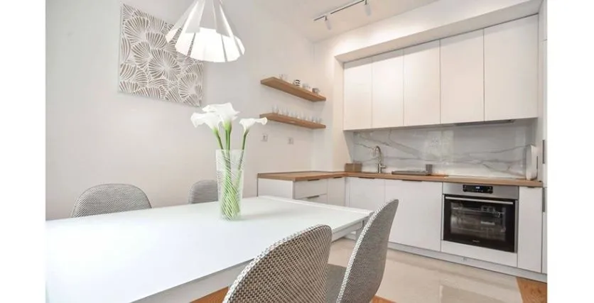 Sale, two bedroom apartment, 71m², Bečići, Budva