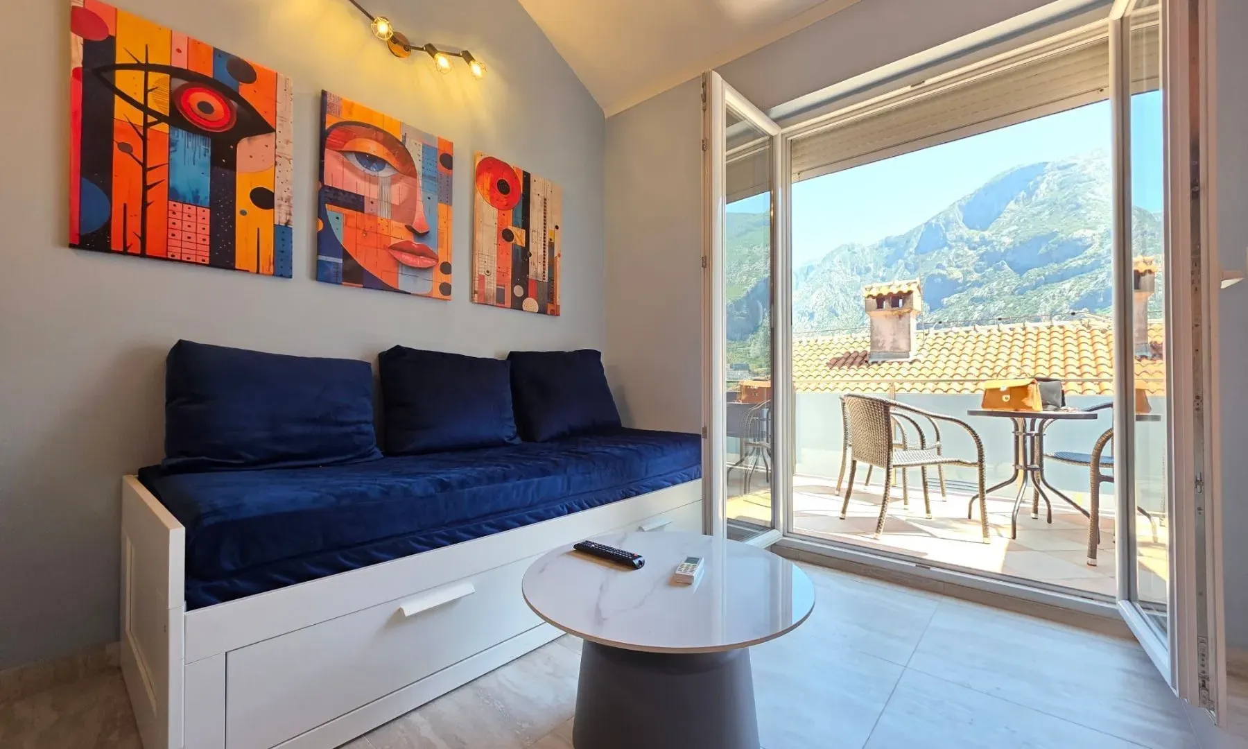 Prodaja, trosoban stan, 115m², Prčanj, Kotor