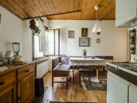 Sale, house, 275m², Zvezdarska Šuma, Zvezdara Sve Podlokacije - image 6