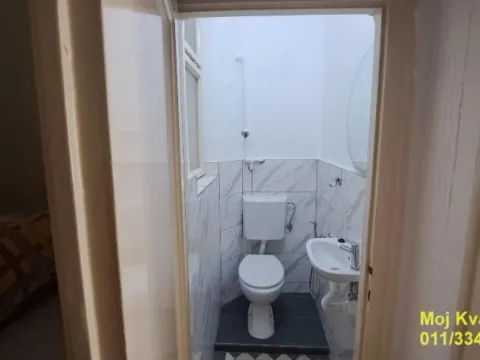 Rent, two bedroom apartment, 30m², Stari Grad, Beograd - image 7