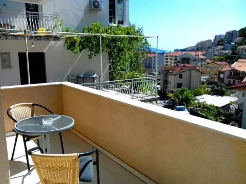 Sale, one bedroom apartment, 51m², Centar, Budva - image 17
