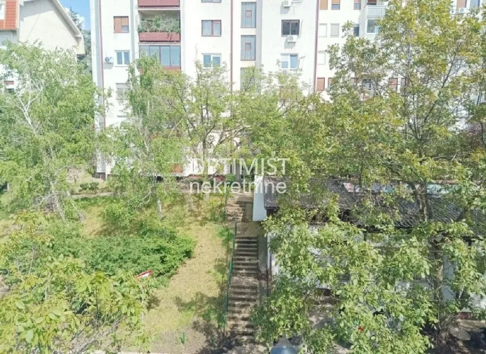 Sale, apartment, 103m², Banovo Brdo, Beograd