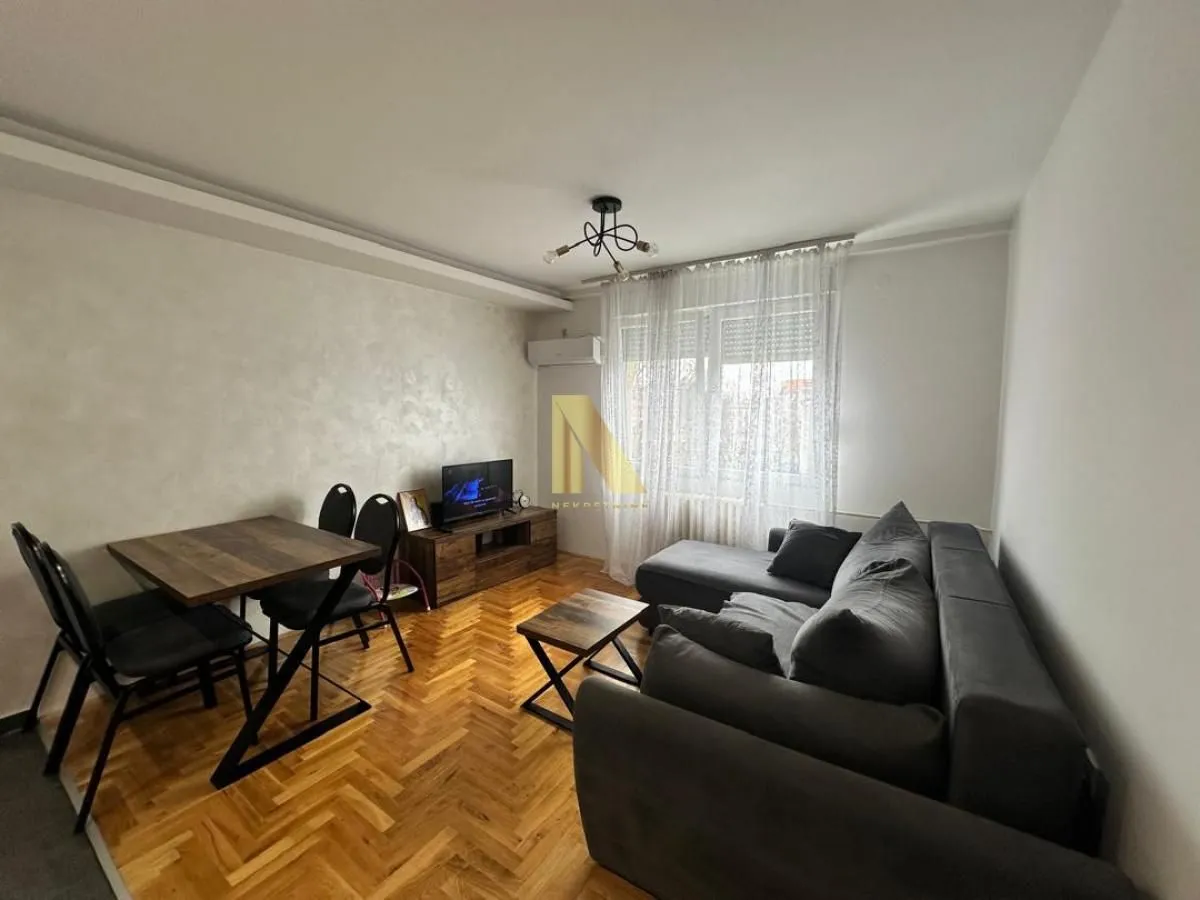 Prodaja, jednosoban stan, 30m², Detelinara, Novi Sad Sve Podlokacije