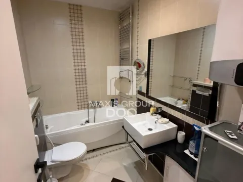 Rent, four bedroom apartment, 150m², Novi Beograd Sve Podlokacije, Beograd - image 19