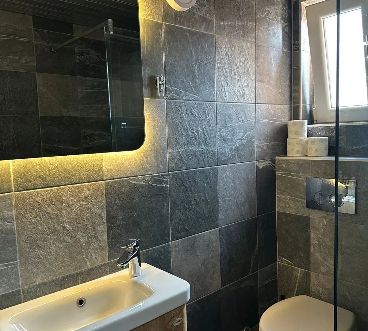 Rent, one bedroom apartment, 40m², Centar, Tivat