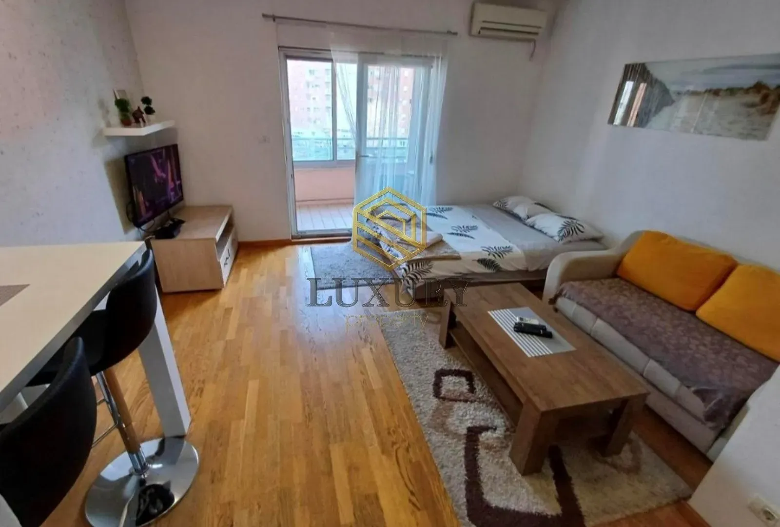 Prodaja, garsonjera, 33m², City Kvart, Podgorica