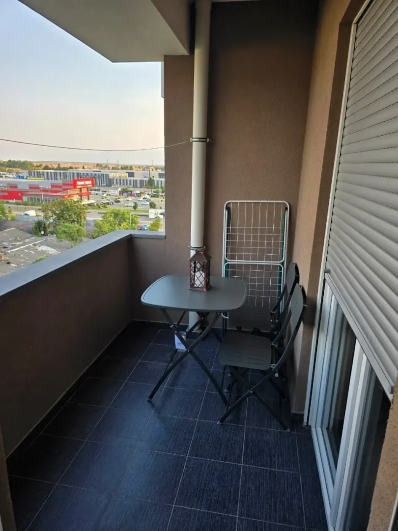 Rent, one bedroom apartment, 42m², Pobrežje, Podgorica