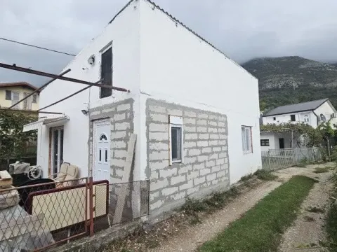 Prodaja, kuća, 55m², Sutomore, Bar